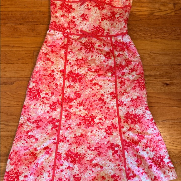 Ann Taylor Dresses & Skirts - Ann Taylor Strapless Pink Floral Dress